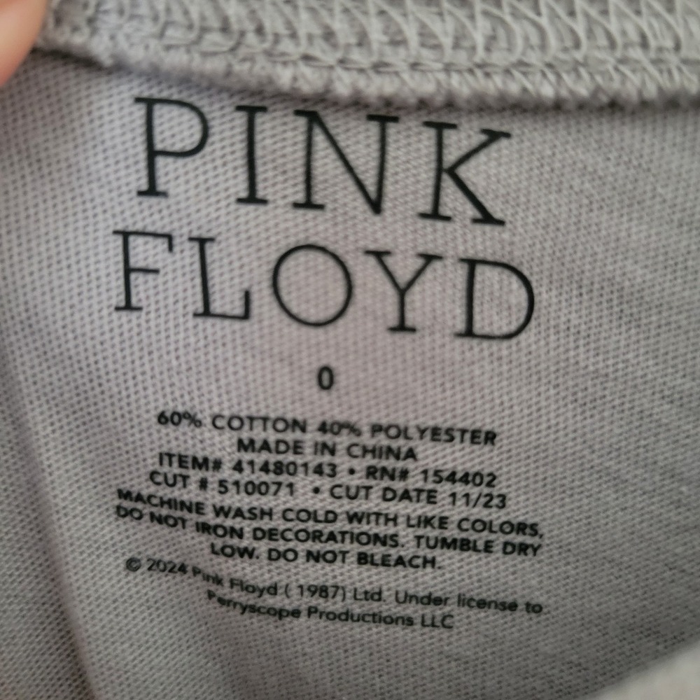 Torrid True Vintage Gray PINK FLOYD  Band Tee Top 0X Sz 12 Graphic Oversized NWT - Picture 3 of 5